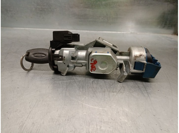 Replacement ignition switch for Ford Ranger (TKE) 2.2 TDCi CAT OEM IAM reference EB3C3F880A DS7T15607BB