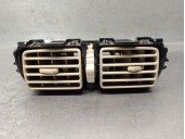 Replacement air vent for Infiniti FX 3.0 V6 Diesel CAT OEM IAM reference 687941BA0A 687941BA0A 