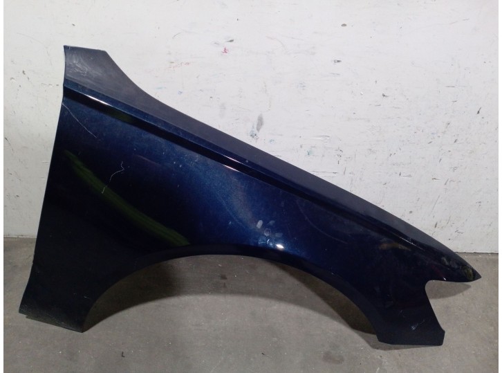 Replacement front right fender for Audi A6 saloon (4G2) 3.0 V6 24V TDI OEM IAM reference 4G0821102 