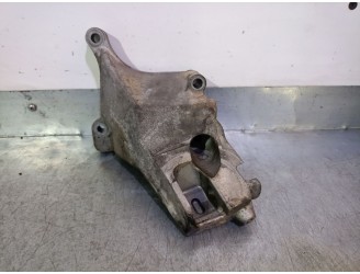 Recambio de soporte motor derecho para mercedes-benz clase e (w212) lim. 4.7 v8 cgi cat referencia OEM IAM A2782236204  