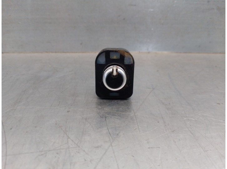 Recambio de mando retrovisor para audi a6 lim. (4g2) 3.0 v6 24v tdi referencia OEM IAM 4H0959565  