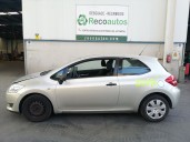 toyota auris del año 2008