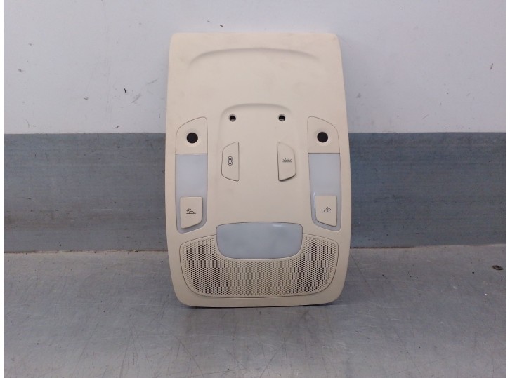Recambio de luz interior para audi a6 lim. (4g2) 3.0 v6 24v tdi referencia OEM IAM 4G0947135B 4G0947135B 