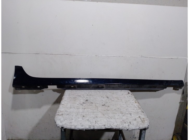 Recambio de faldon lateral para audi a6 lim. (4g2) 3.0 v6 24v tdi referencia OEM IAM 4G0853856G 