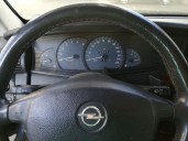 opel omega b (v94) del año 2002