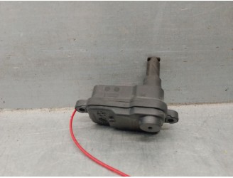 Recambio de motor tapa deposito combustible para audi a6 lim. (4g2) 3.0 v6 24v tdi referencia OEM IAM 4L0862153D 8V0862153A  2