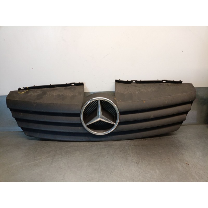 Recambio de rejilla delantera para mercedes-benz vaneo (414) 1.7 cdi (414.700) referencia OEM IAM A4148800085  