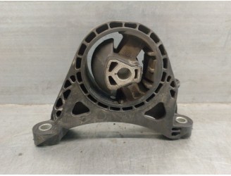 Replacement gearbox mount for Opel Astra J Sports Tourer (P10) 2.0 CDTi (35) OEM IAM reference 13248575 684214 