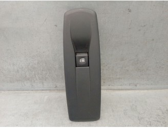 Recambio de mando elevalunas delantero derecho para renault megane iii hatchback (bz0/1_, b3_) 1.2 tce (bz16, bz28) referencia O