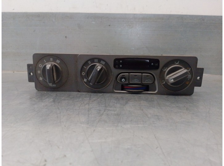 Recambio de mando calefaccion / aire acondicionado para kia carnival i (up) 2.9 tdi referencia OEM IAM 0K57A61190 