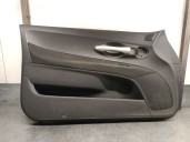 Recambio de guarnecido puerta delantera izquierda para toyota auris 1.4 turbodiesel cat referencia OEM IAM 67764X1F02 6762002E10