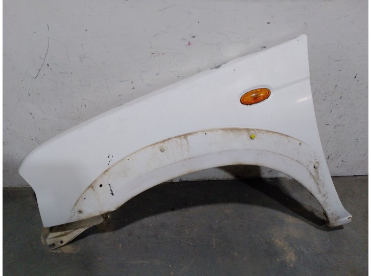 Replacement left front fender for Nissan Pick Up (D22) 2.5 dCi 4WD OEM IAM reference 63113VK300 