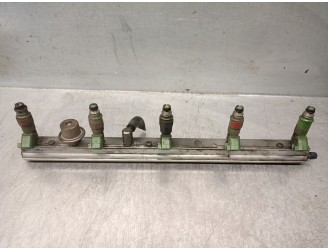 Recambio de rampa inyectora para volvo v70 ii (285) 2.4 referencia OEM IAM 9202710 