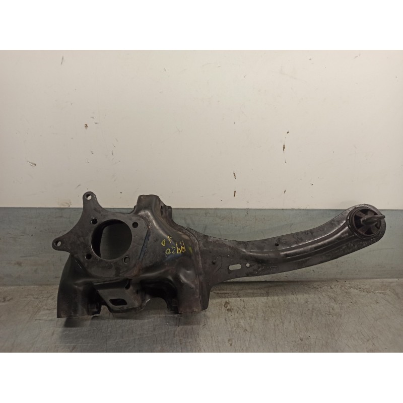 Recambio de brazo suspension inferior trasero derecho para volvo c30 1.6 diesel cat referencia OEM IAM 30736775  