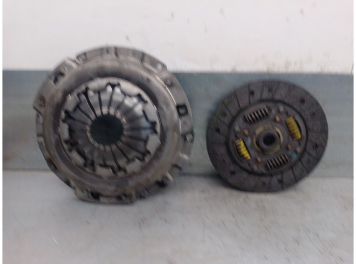 Replacement clutch kit for Daewoo Lanos (KLAT) 1.5 OEM IAM reference 96183980 96183980 