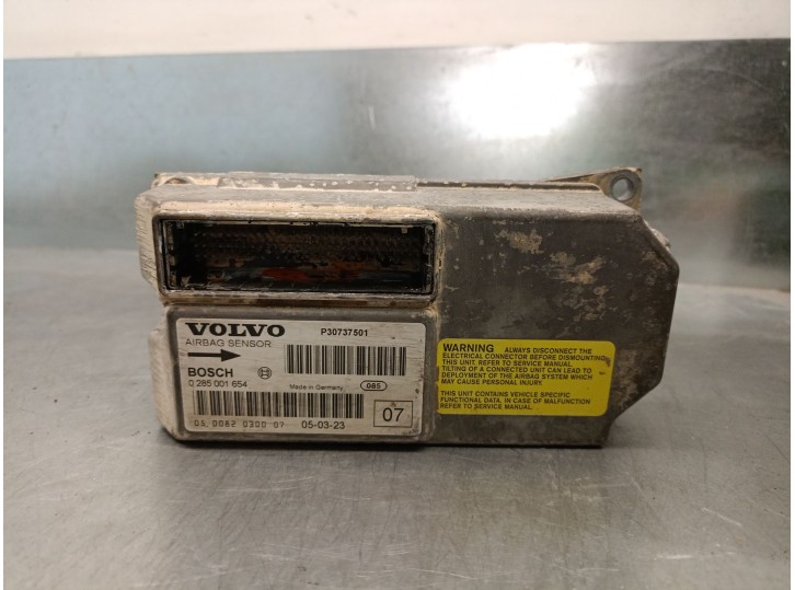 Replacement airbag control unit for Volvo XC90 I (275) D5 AWD OEM IAM reference 30737501 0285001654