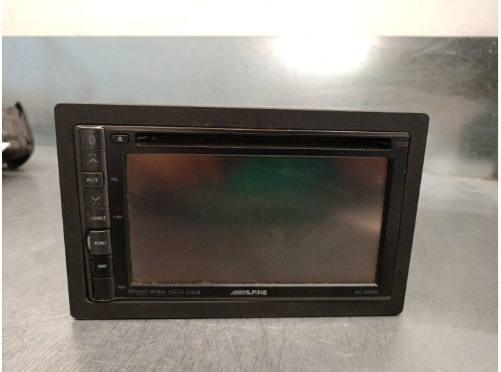 Replacement multifunction display for Volvo XC90 I (275) D5 AWD OEM IAM reference 5184505 