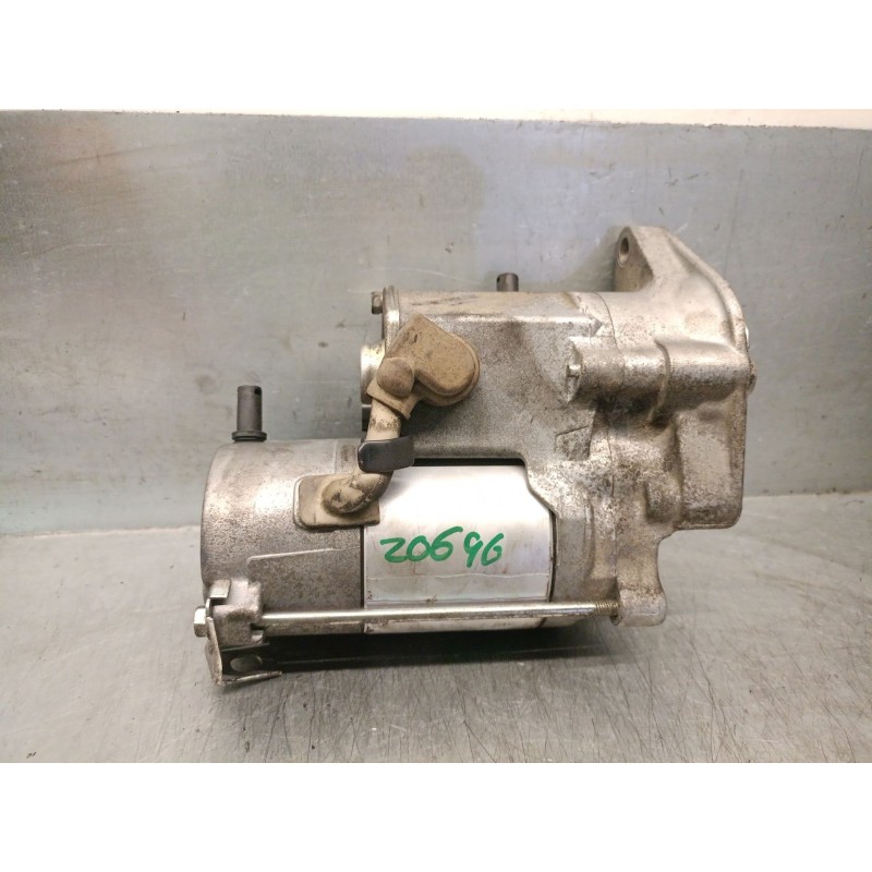 Recambio de motor arranque para toyota auris 1.4 turbodiesel cat referencia OEM IAM 810033080  4280002730 DENSO