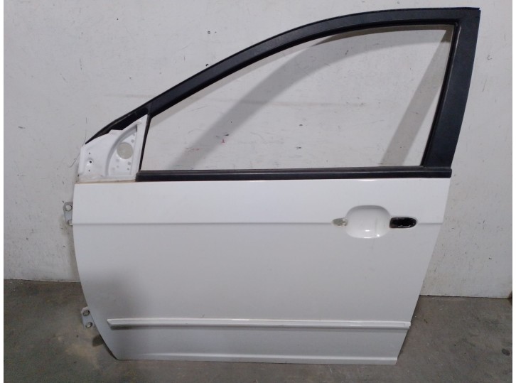 Recambio de puerta delantera izquierda para tata indica vista 1.3 crdi referencia OEM IAM 