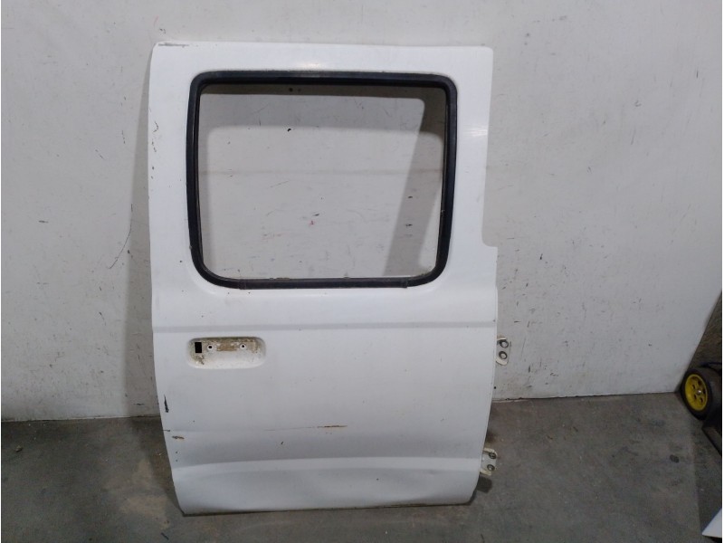Recambio de puerta trasera derecha para nissan pick up (d22) 2.5 dci 4wd referencia OEM IAM H2100VJ3MM  