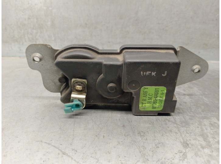 Recambio de motor cierre centralizado porton para hyundai h 1 2.5 diesel referencia OEM IAM 817654A001 817654A001 HMC - 4 PINES 