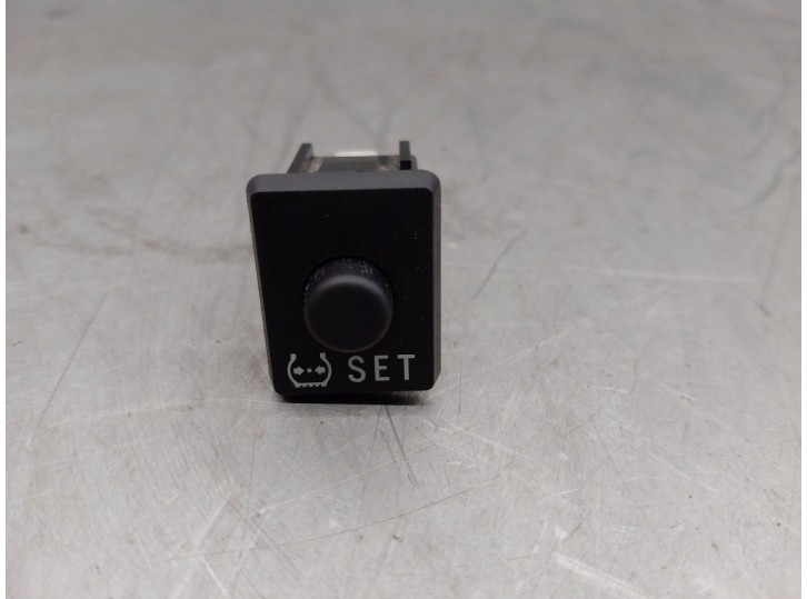 Recambio de interruptor para toyota prius (nhw30) 1.8 16v cat referencia OEM IAM 15A257 8474650010 