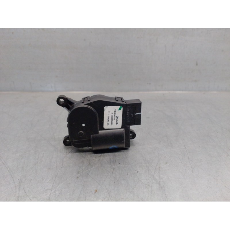 Recambio de motor calefaccion para tata indica vista 1.3 crdi referencia OEM IAM P8225001  UZ1K900001