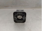 Recambio de interruptor para toyota prius (nhw30) 1.8 16v cat referencia OEM IAM 2091047 6906552030 