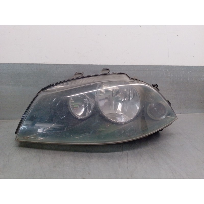 Recambio de faro izquierdo para seat ibiza iii (6l1) 1.9 tdi referencia OEM IAM 6L1941005A 6L1941751B 