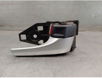 Recambio de maneta interior trasera derecha para toyota prius (nhw30) 1.8 16v cat referencia OEM IAM 6920647050C0 5 PUERTAS