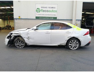 lexus is del año 2014