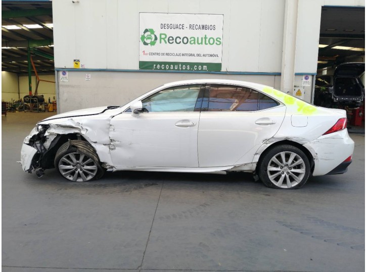 lexus is del año 2014