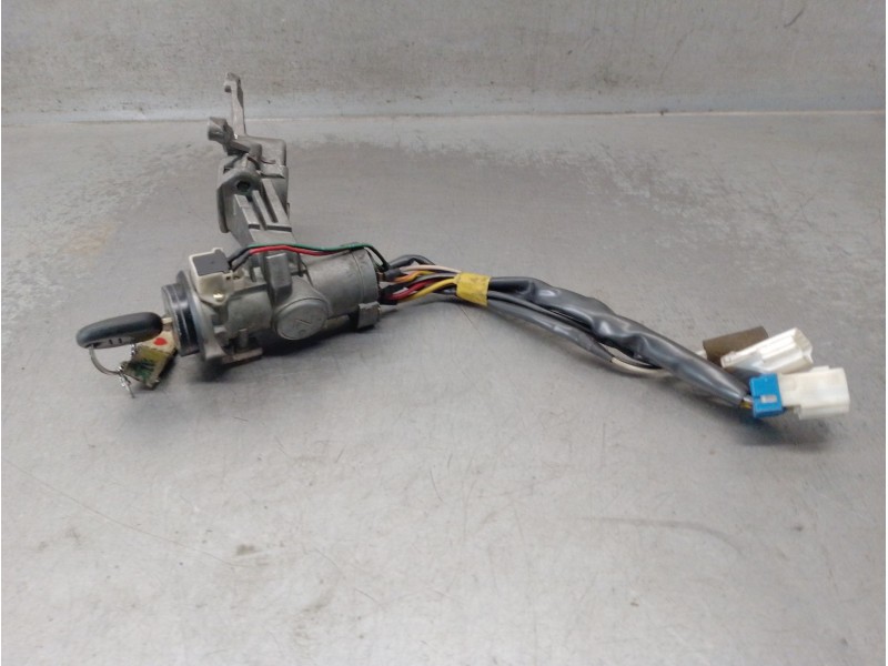Recambio de conmutador de arranque para hyundai h 1 2.5 diesel referencia OEM IAM 819054AD11 819054AD11 