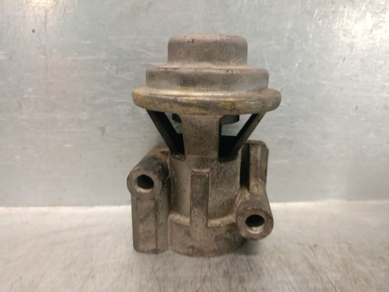 Recambio de valvula egr para hyundai h 1 2.5 diesel referencia OEM IAM 2846142521 2846142521 