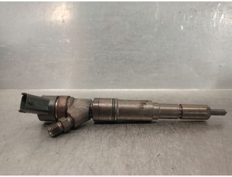 Recambio de inyector para opel omega b (v94) 2.5 dti (f69, m69, p69) referencia OEM IAM 77859830 0445110049 BOSCH