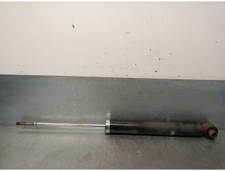 Recambio de amortiguador trasero izquierdo para toyota auris 1.4 turbodiesel cat referencia OEM IAM 4853002490 4853009R00 KYB