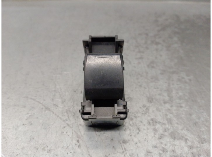 Recambio de mando elevalunas trasero izquierdo para lexus is 2.5 16v cat (híbrido) referencia OEM IAM 192967 