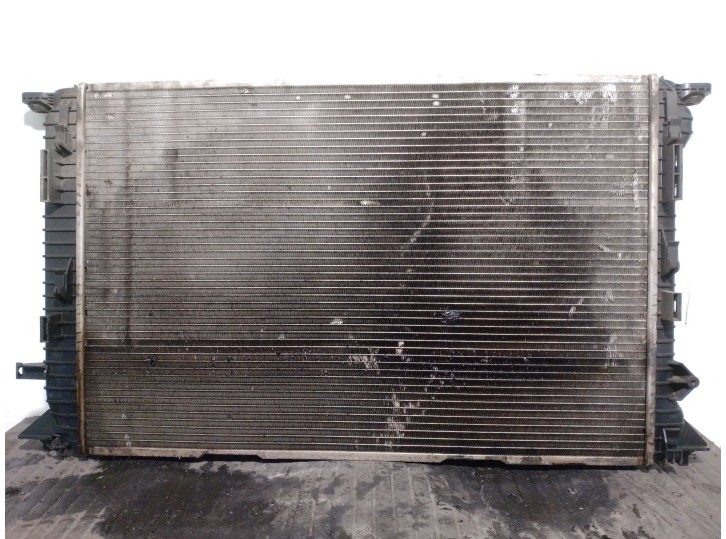 Recambio de radiador agua para audi a6 lim. (4g2) 3.0 v6 24v tdi referencia OEM IAM 8K0121251H VP7TBH8005CE 