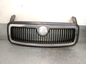 Recambio de rejilla delantera para skoda fabia i combi (6y5) 1.4 16v referencia OEM IAM  6Y0853668 01C 