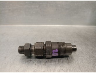 Replacement injector for Hyundai H 1 2.5 diesel OEM IAM reference 002FS1 002FS1 LUCAS