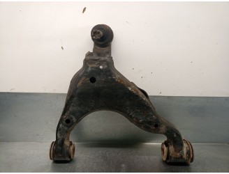 Recambio de brazo suspension inferior delantero izquierdo para toyota land cruiser (j15) 3.0 turbodiesel referencia OEM IAM 4806