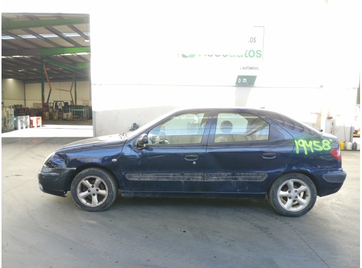 citroën xsara berlina del año 2003