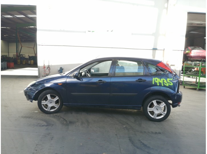 ford focus berlina (cak) del año 2004