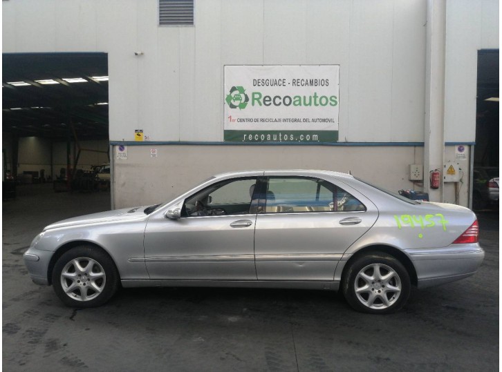 mercedes-benz clase s (w220) berlina del año 2003