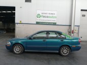 volvo s40 berlina del año 2000