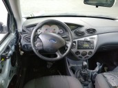 ford focus berlina (cak) del año 2004