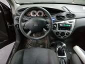 ford focus berlina (cak) del año 2001