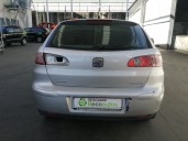 seat ibiza (6l1) del año 2003