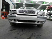 volvo v40 familiar del año 2003