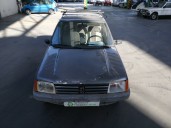 peugeot 205 berlina del año 1988